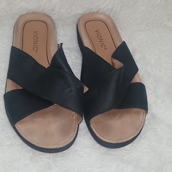 Vionic Shoes | Vionic Black Platform Sandals Size 8 | Poshmark